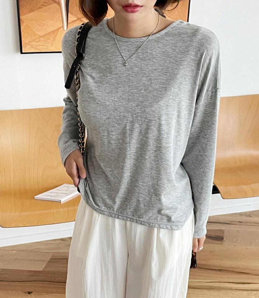 【10%OFF】バックツイストストラップTシャツ・全3色・t67679 レディース 【tops】トップス Tシャツ 長袖 背中見せ ツイスト バックシャン バックコンシャス ストラップ 単色 シンプル カジュアル ラフ ルーズ ゆったり 春 夏 秋 韓国ファッション セール SALE