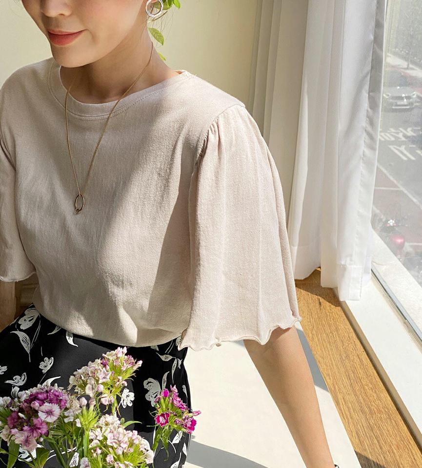 メロウパフスリーブTシャツ・全4色・t01119 レディース 【tops】トップス Tシャツ 半袖 ハーフスリーブ メロウ 二の腕カバー パフスリーブ パフ袖 フェミニン シンプル 単色 無地 大人 きれいめ ラウンドネック 上品 春 夏 韓国ファッション