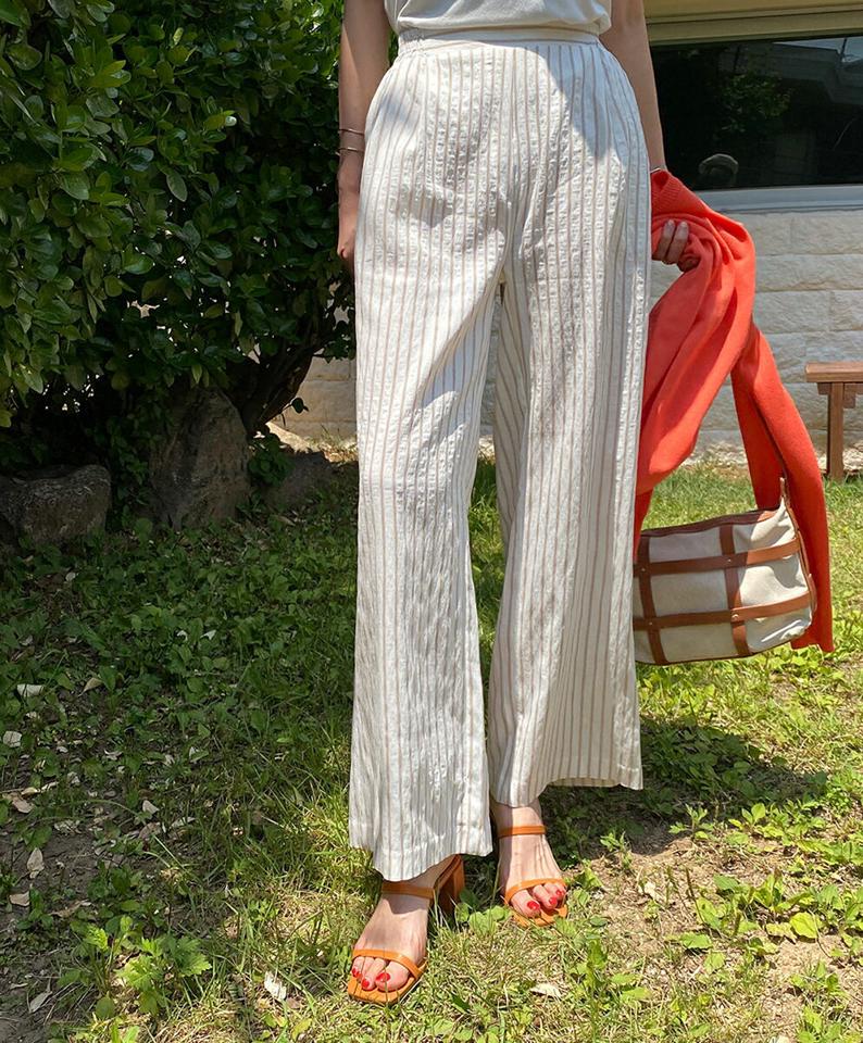 ストライプワイドパンツ・全2色・t72241 レディース 【pt】パンツ ロング丈 柄 模様 ストライプ ゆったり 楽ちん 体型カバー ワイド ハイウエスト タック ストレート レーヨン混 春 夏 カジュアル 大人っぽ 韓国ファッション ハイホリHIHOLLI