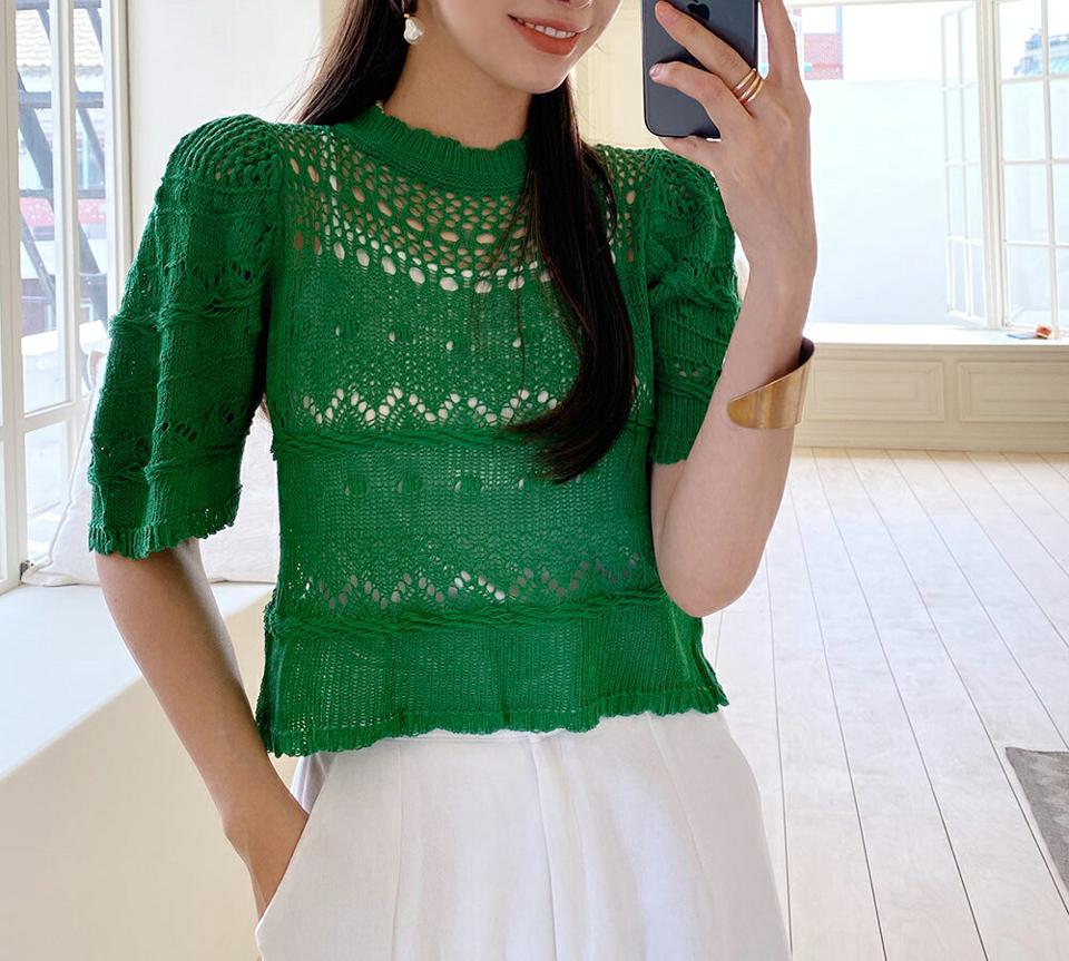 メッシュパンチングニット・全4色・b72471 レディース 【tops】トップス ニット 単色 柄 模様 パンチング 透け感 メッシュ 二の腕カバー クロップド丈 春 夏 フェミニン かわいい 可愛い 透かし編み 韓国ファッション ハイホリHIHOLLI