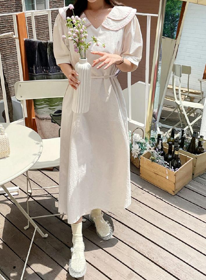 ストラップ付配色カラーワンピース・全2色・b00788 レディース 【ops】ワンピース ロング丈 ロングワンピース 半袖 ハーフスリーブ 配色 大きい襟 スカラップ ガーリー かわいい 可愛い パフスリーブ シンプル ストラップ 春 夏 韓国ファッション