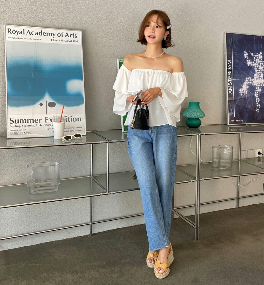 2WAYラッフルブラウス・全3色・b00809 レディース 【bl】トップス ブラウス 七分袖 7分袖 七分丈 7分丈 ラッフル フリル ティアード オフショルダー 肩出し スクエアネック ラグラン フレア 二の腕カバー クロップド丈 ゴム 春 夏 韓国ファッション