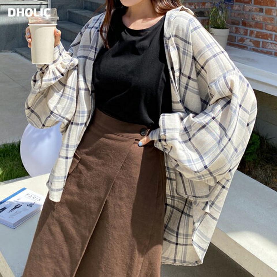 リネン混チェックシャツ・全3色・t67772 レディース 【bl】トップス シャツ 長袖 袖コン ボリューム袖 リネン チェック柄 チェックシャツ カジュアル ラフ 大人 ゆったり オーバーサイズ 春 秋 韓国ファッション