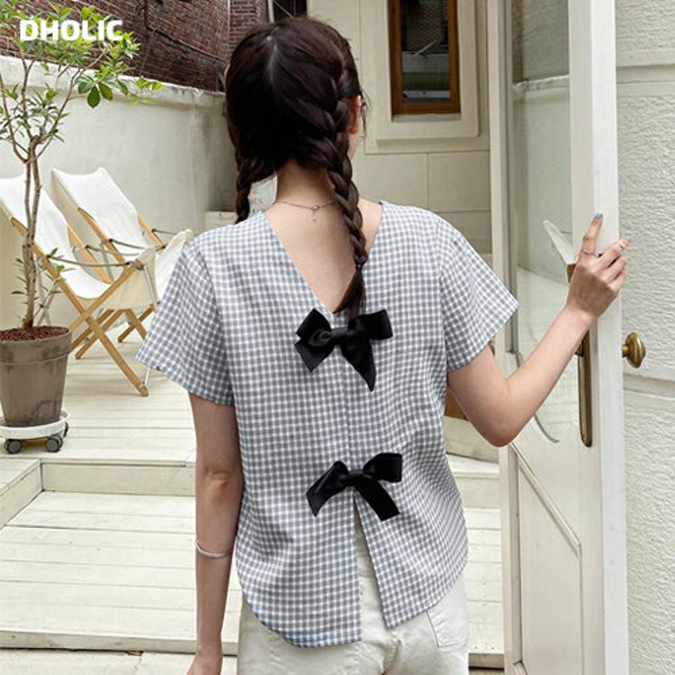 2WAYギンガムチェックリボンブラウス・全3色・b67763 レディース 【bl】トップス ブラウス 半袖 チェック柄 ギンガムチェック バックシャン バックコンシャス ガーリー ラウンドネック Vネック 前後着用自由 春 夏 韓国ファッション