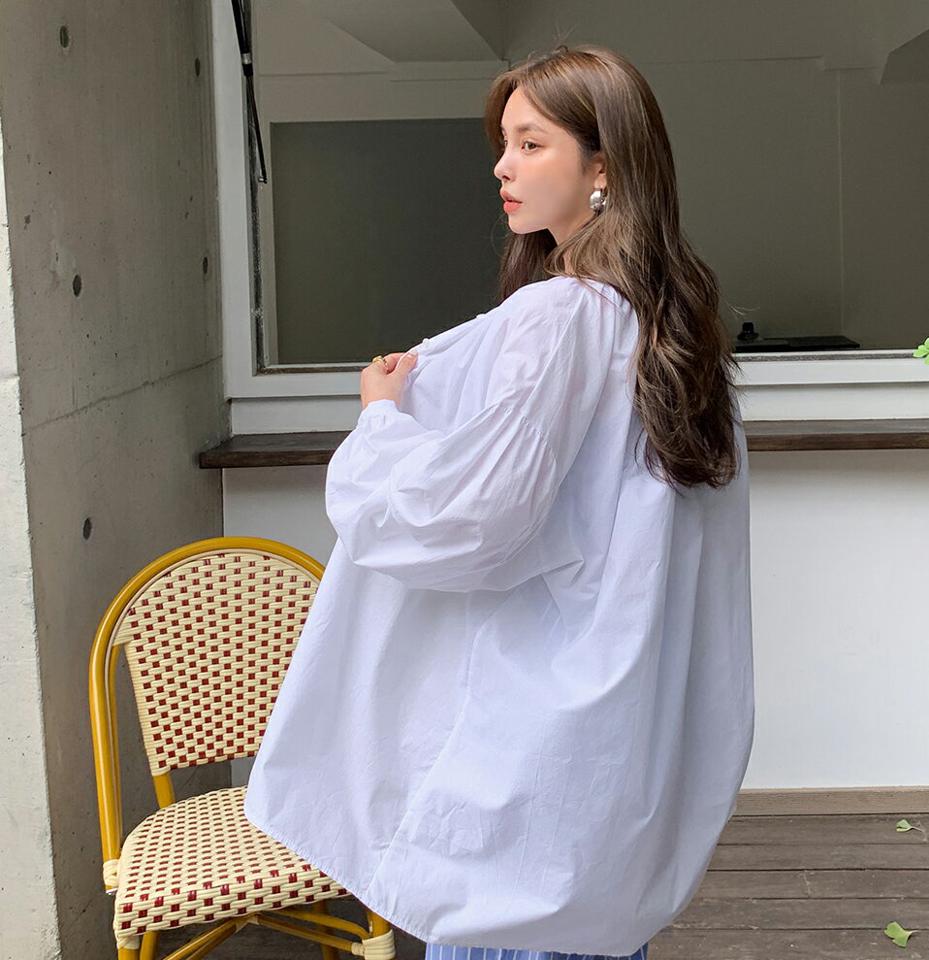 コットンパフスリーブロングブラウス・全2色・t00710 レディース 【bl】ブラウス シャツ 長袖 単色 無地 ベーシック ボタン パフスリーブ パフ袖 ロング丈 綿 コットン フレア 体型カバー ゆったり ルーズ 春 夏 韓国ファッション ハイホリHIHOLLI