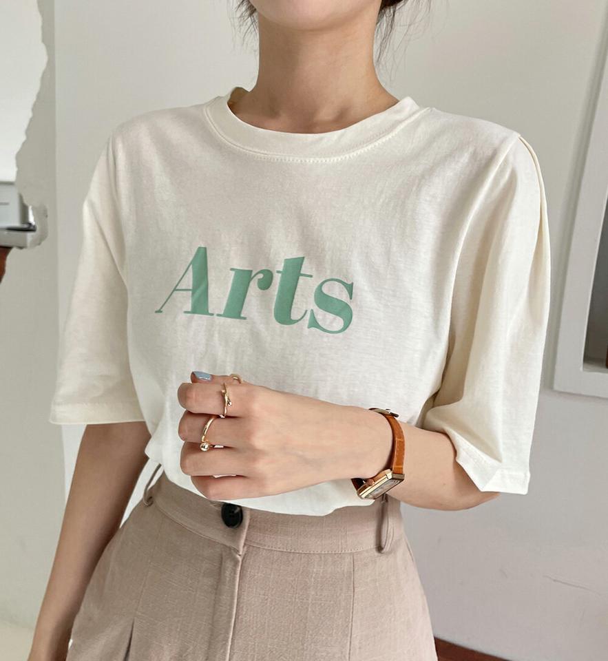 ArtsレタリングパフTシャツ・全3色・t67254 レディース 【tops】トップス Tシャツ 半袖 ハーフスリーブ ロゴ ロゴT パフスリーブ シンプル カジュアル ラフ ラウンドネック コットン 綿 春 夏 韓国ファッション