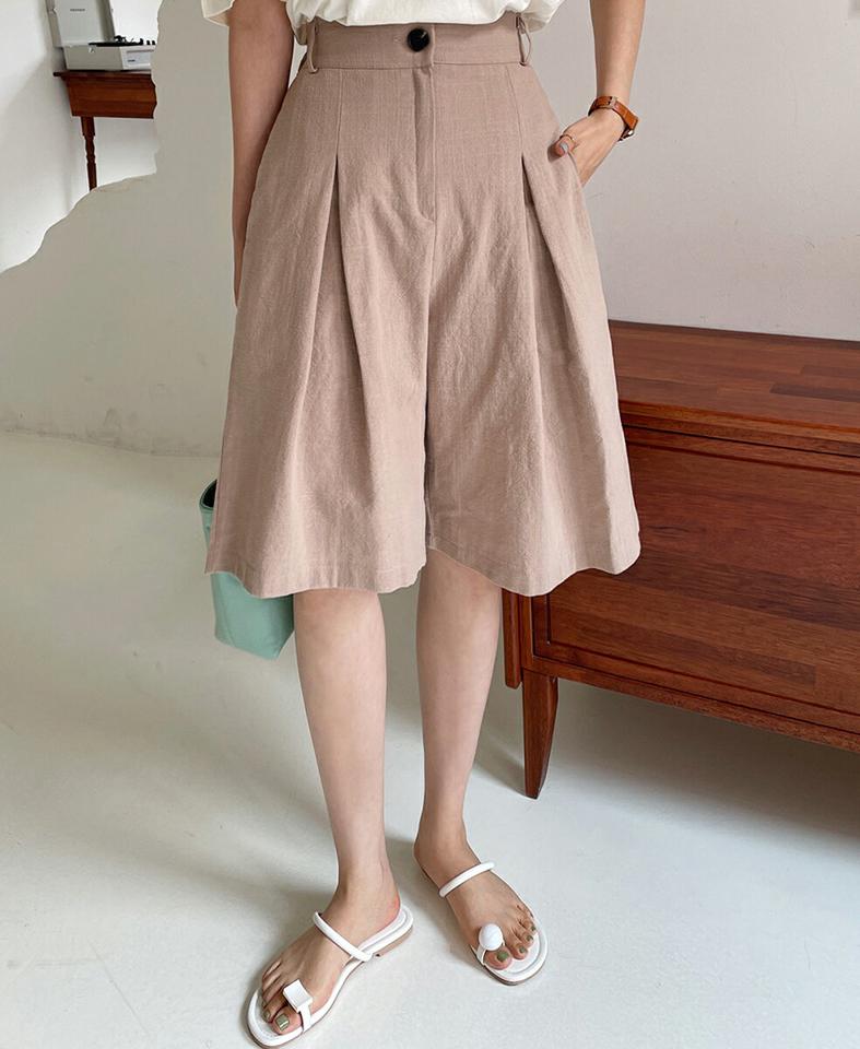 バミューダパンツ・全3色・t67264 レディース 【pt】パンツ ズボン 半ズボン ハーフパンツ バミューダパンツ 単色 無地 シンプル ベーシック 大人 カジュアル ワイドパンツ ハイウエスト タック ベルトループ 春 夏 秋 韓国ファッション