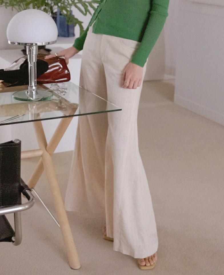 リネン混フレアパンツ・全3色・t00368 レディース 【pt】パンツ ロング丈 フレア 単色 無地 シンプル ベーシック 体型カバー リネン混 ダーツ コットン 綿 春 夏 フェミニン かわいい 可愛い 大人っぽ 韓国ファッション ハイホリHIHOLLI