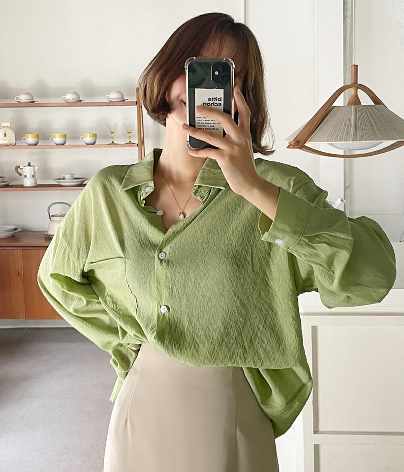 ワンポケットシアーシャツ・全5色・t66817 レディース 【bl】トップス シャツ 長袖 シアー 透け感 ワンポケット 単色 無地 シンプル ベーシック カジュアル リンクル ドロップショルダー アンバランス スクールガール 春 秋 韓国ファッション