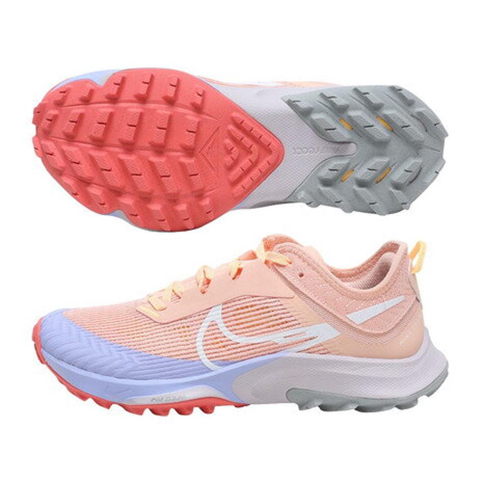 ナイキ（NIKE）（レディース）ランニングシューズ レディース ピンク DH0654-800 エア ズーム テラ カイガー 8 サーモンピンク スニーカー