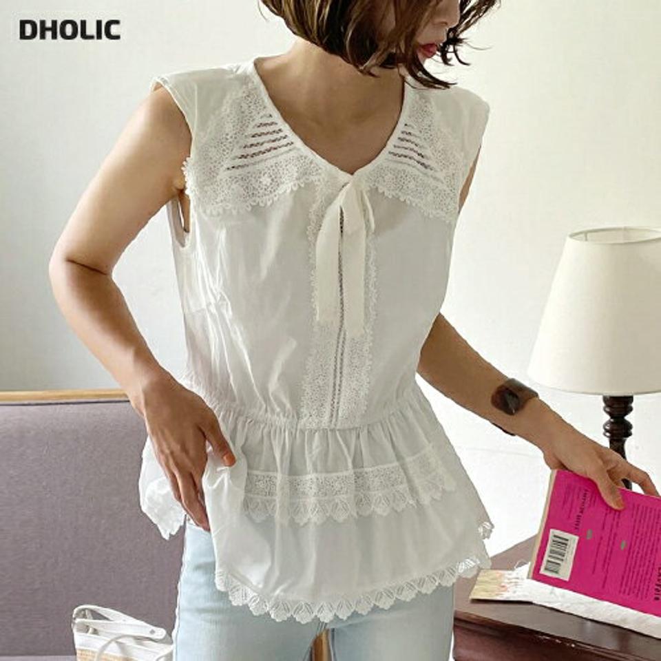 スカラップレースペプラムノースリーブ・全2色・b01209 レディース 【tops】トップス スリーブレス ノースリーブ レース フリル ガーリー スカラップ ペプラムトップス お腹カバー 肩パッド ラウンドネック 透け感 シアー 春 夏 韓国ファッション