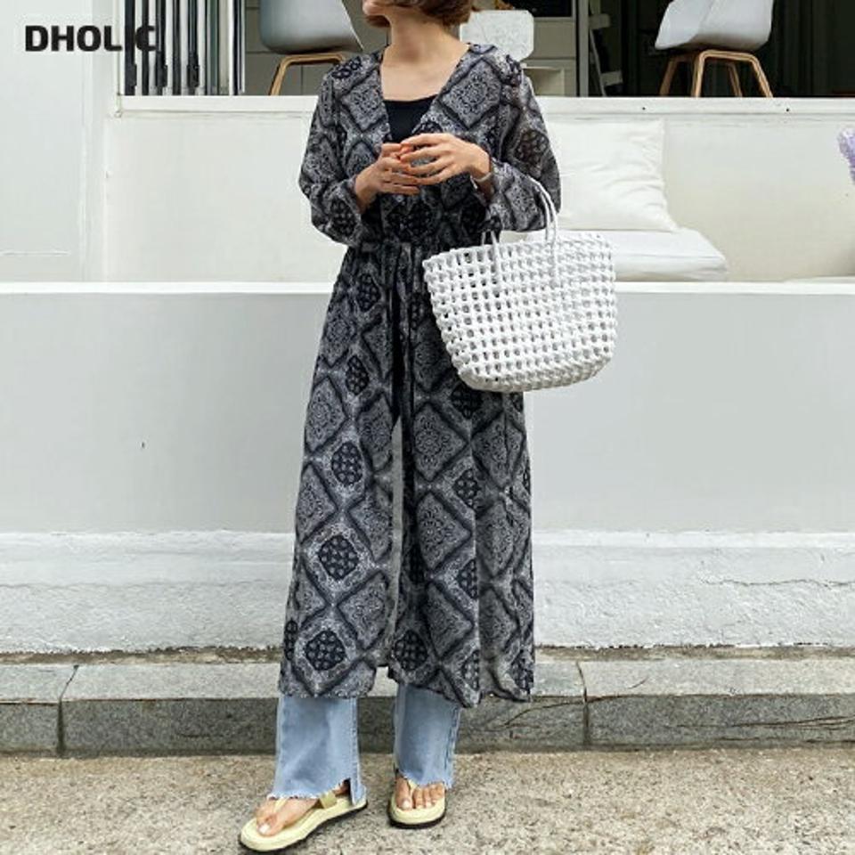 ペイズリーストリングロングブラウス・全2色・t01242 レディース 【bl】トップス ブラウス 七分袖 7分袖 七分丈 7分丈 ペイズリー柄 リゾート 羽織 ストリング Vネック ロング丈 カジュアル ラフ 大人 春 夏 韓国ファッション