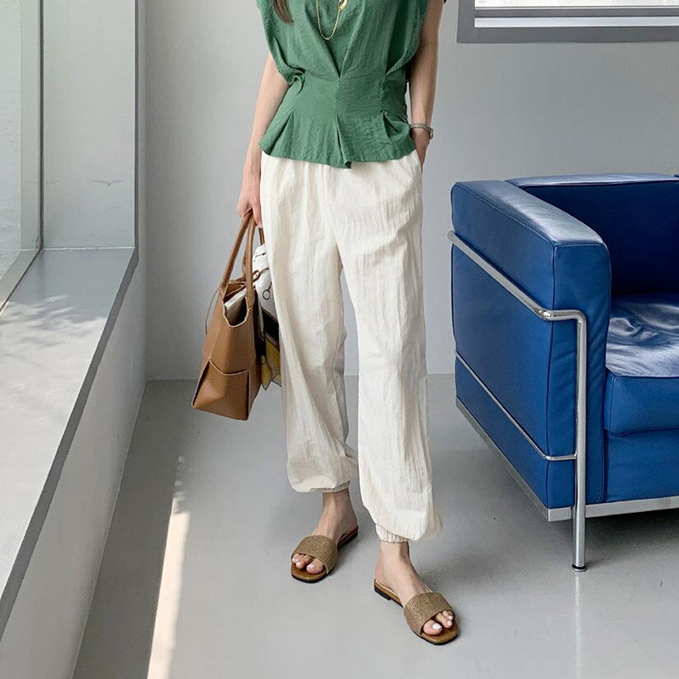 ナイロンジョガーパンツ・全3色・b72548 レディース 【pt】パンツ ロング丈 ジョガーパンツ ゆったり 楽ちん ラフ 単色 リンクル 体型カバー ワイド ハイウエスト ナイロン 春 夏 カジュアル クリーム 白 韓国ファッション ハイホリHIHOLLI