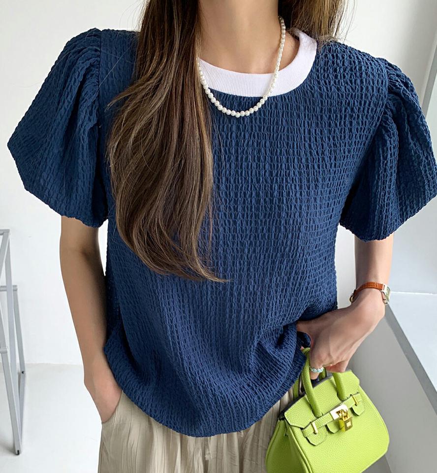 【10%OFF】ネック配色バルーンスリーブブラウス・全3色・b72538 レディース 【bl】ブラウス トップス 半袖 配色 柄 模様 ネックライン リンクル バルーン 二の腕カバー フレア クロップド丈 春 夏 カジュアル ネイビー 紺 韓国ファッション ハイホリHIHOLLI セール SALE