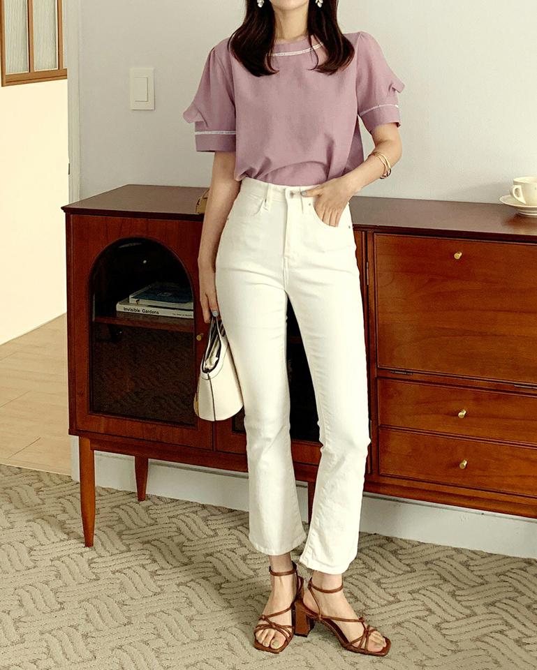 レースラインフリルパフブラウス・全3色・00827 レディース 【bl】トップス ブラウス 半袖 フリル レース ラウンドネック 大人 きれいめ 水色 パフスリーブ かわいい 可愛い 春 夏 韓国ファッション