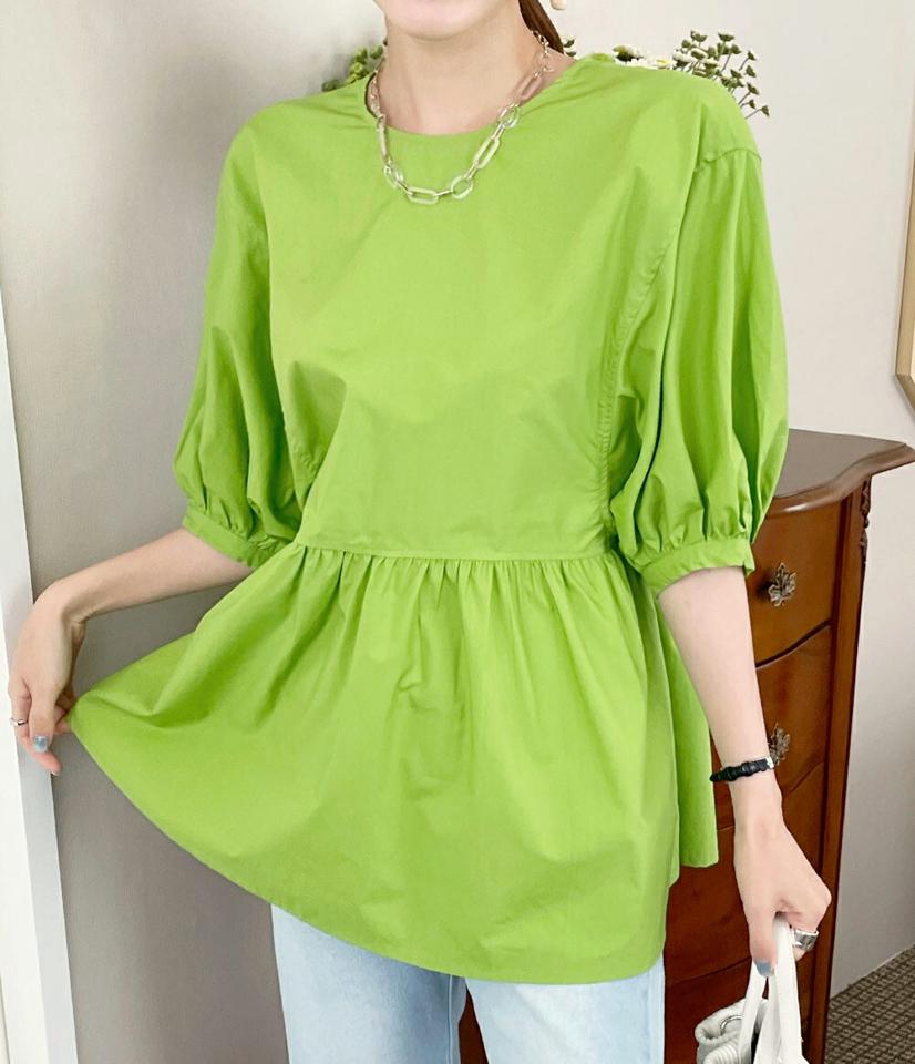 バックスリットリボンブラウス・全3色・t00752 レディース 【bl】ブラウス トップス 半袖 バックシャン 綿 コットン パフスリーブ 二の腕カバー お腹カバー 体型カバー 楽ちん ペプラム 春 夏 フェミニン 黄緑 韓国ファッション ハイホリHIHOLLI