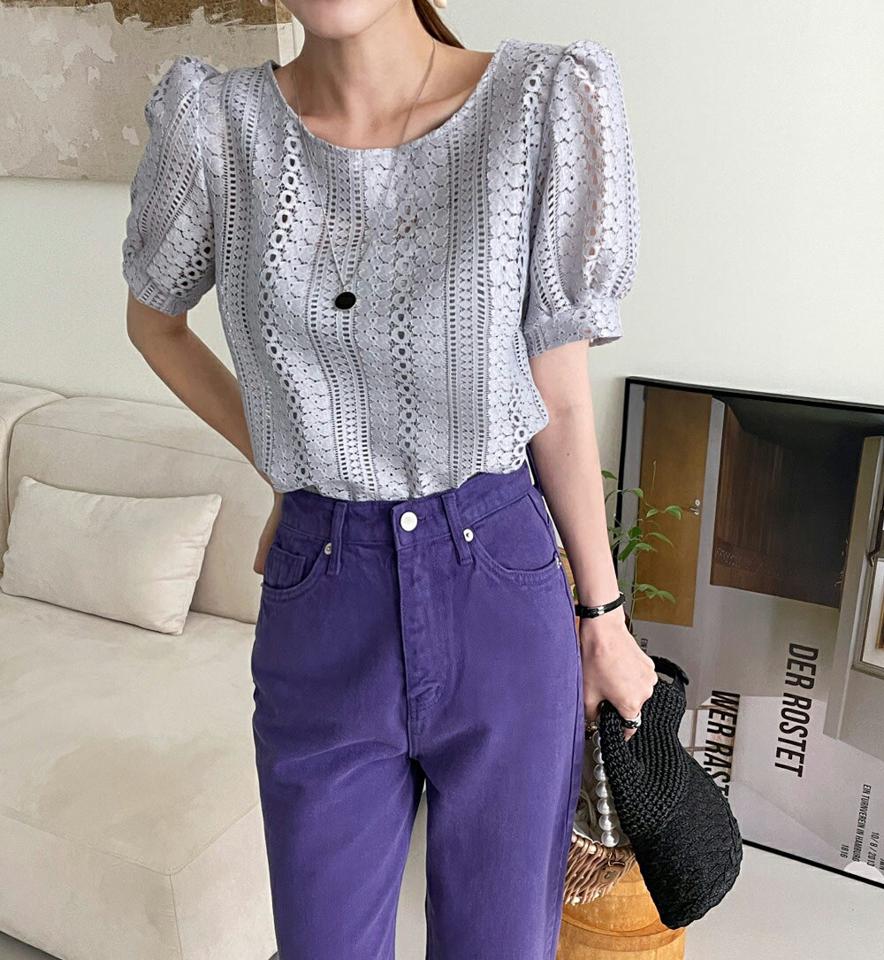 【10%OFF】レースパフブラウス・全3色・t00747 レディース 【bl】ブラウス トップス 半袖 レース 柄 模様 総レース パステル くすみ パフ袖 パフスリーブ 透け感 二の腕カバー 春 夏 フェミニン グレー 灰色 かわいい 可愛い 韓国ファッション ハイホリHIHOLLI セール SALE