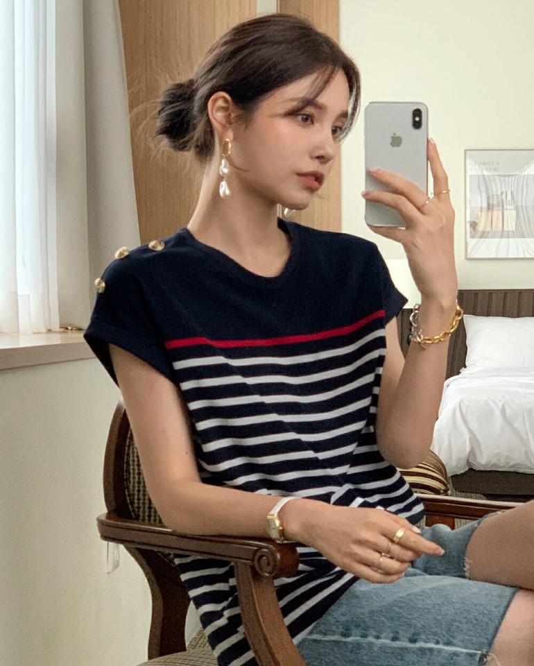 【マラソン特価】ボーダーロールアップスリーブTシャツ・全2色・b00743 レディース 【tops】トップス 半袖 Tシャツ ボーダー 柄 模様 マリン ボタン ロールアップ ロング丈 ルーズ 春 夏 ホワイト 白 ネイビー 紺 カジュアル 韓国ファッション ハイホリHIHOLLI