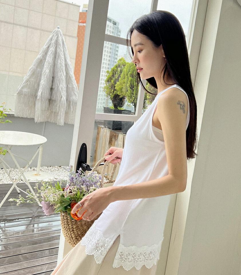 レースポイントノースリーブ・全5色・b00370 レディース 【tops】トップス ノースリーブ スリーブレス レース Uネック 鎖骨 デコルテ 単色 シンプル ベーシック ロング丈 春 夏 フェミニン 白 ホワイト 韓国ファッション ハイホリHIHOLLI