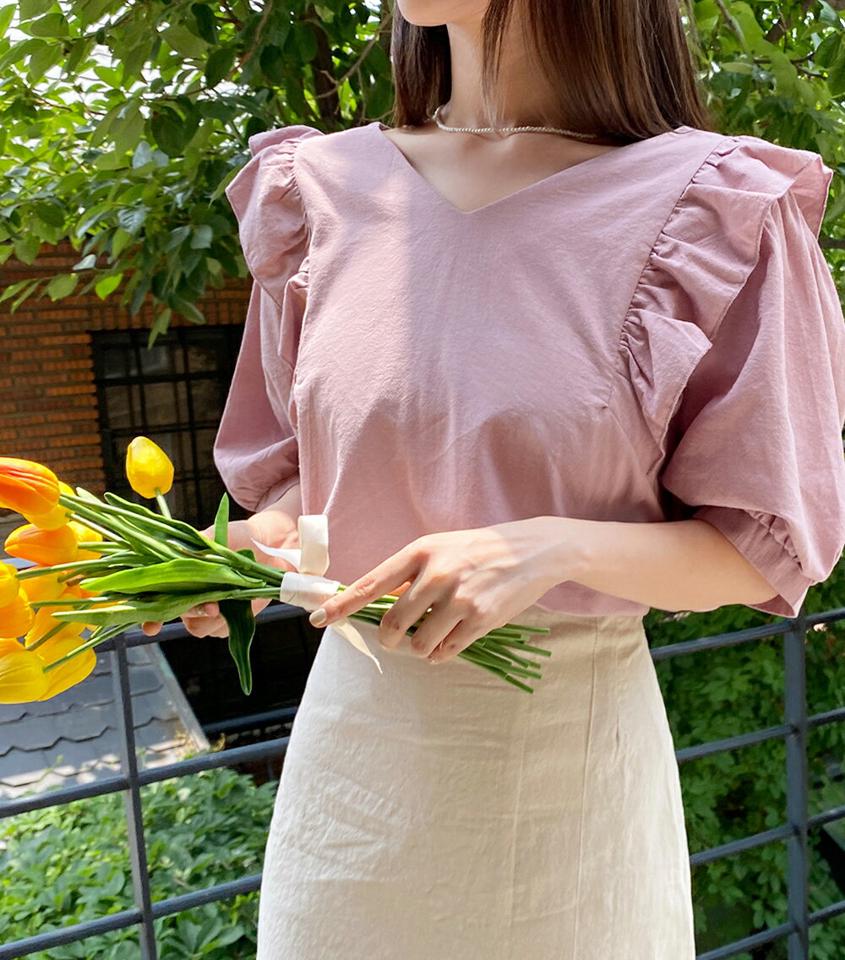 バックストラップVネックブラウス・全3色・b66844 レディース 【bl】トップス ブラウス 半袖 ハーフスリーブ 二の腕カバー フリル パフスリーブ Vネック 袖コン フェミニン かわいい 可愛い 単色 ピンク くすみ 夏 韓国ファッション