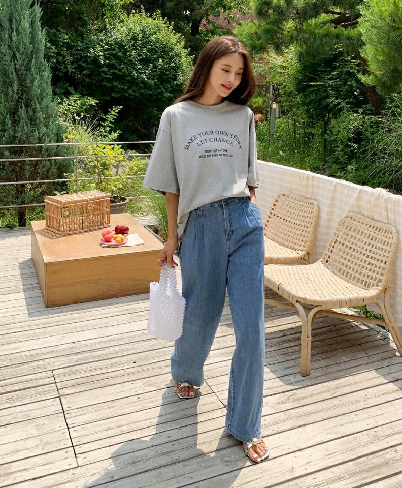 【10%OFF】カーブレタリングルーズTシャツ・全4色・b66841 レディース 【tops】トップス Tシャツ 半袖 ハーフスリーブ ラウンドネック ゆったり オーバーサイズ ラフ ロゴ レタリング ロゴT カジュアル ラフ スリット 春 夏 韓国ファッション セール SALE