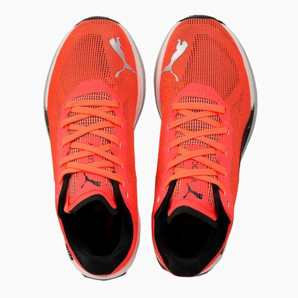 【11/5 24h限定 エントリー＆対象4店舗買い回りで最大P10倍！】プーマ（PUMA）（レディース）ランニングシューズ ベロシティ ニトロ VELOCITY NITRO 赤 あか アカ レッド 19569701 スニーカー 軽量 ジョギング 安定性