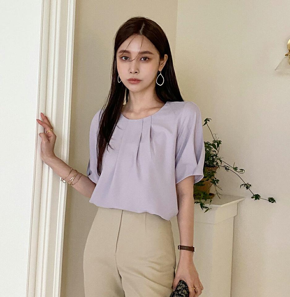 タックパフスリーブブラウス・全5色・72300 レディース 【bl】ブラウス トップス 半袖 単色 無地 シンプル ベーシック パステル タック パフスリーブ パフ袖 オフィスカジュアル 春 夏 フェミニン くすみ 紫 韓国ファッション ハイホリHIHOLLI
