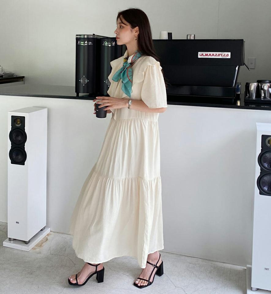 ラッフルティアードワンピース・全2色・t72589 レディース 【ops】ワンピース ラッフル 半袖 ロング丈 単色 体型カバー 二の腕カバー ゆったり 楽ちん ティアード フリル Vネック 鎖骨 春 夏 青 ブルー 韓国ファッション ハイホリHIHOLLI