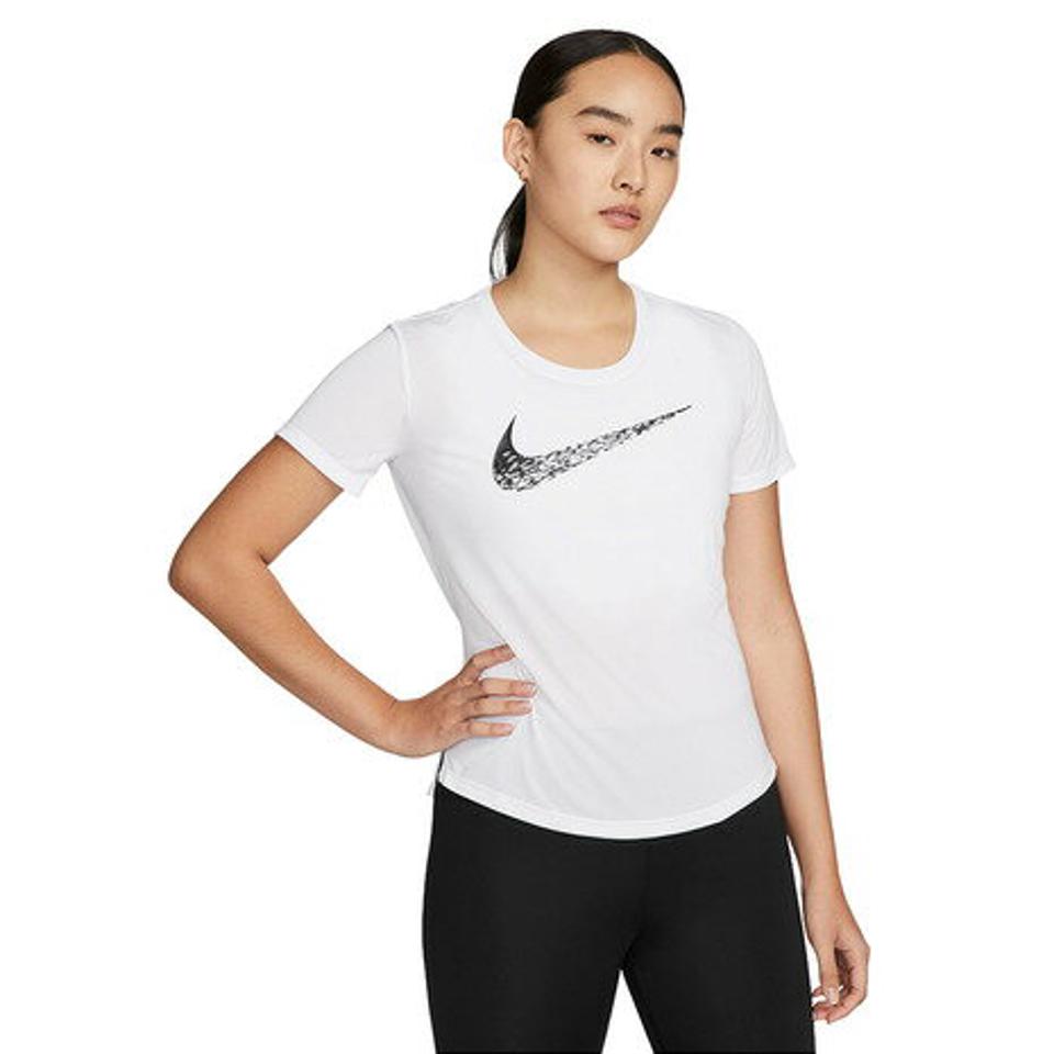 ナイキ(NIKE)(レディース)スウッシュ ラン 半袖トップス DM7778-100