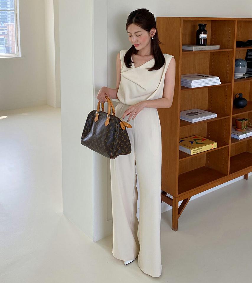 【10%OFF】ベルト付ドレープオールインワン・全3色・t67347 レディース 【pt】オールインワン パンツ ズボン スリーブレス ノースリーブ ドレープ 上品 大人 きれいめ ベルト 単色 デコルテ 結婚式 学校行事 セット 春 夏 韓国ファッション セール SALE