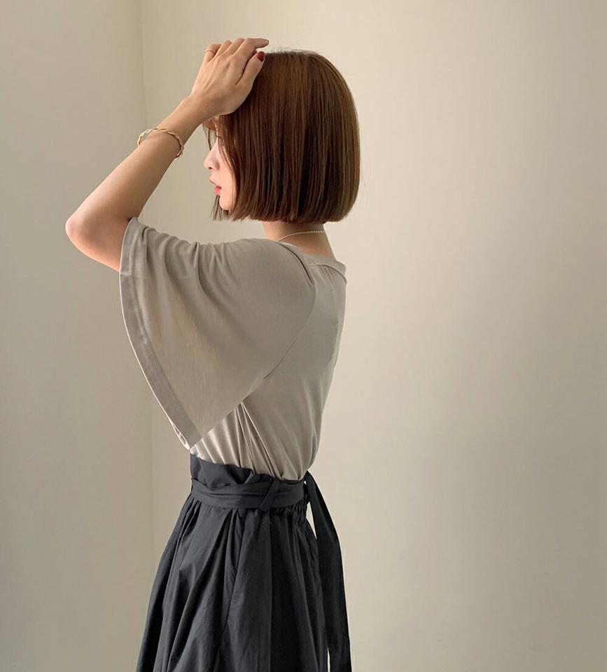 ボートネックフレアスリーブTシャツ・全5色・b67354 レディース 【tops】トップス Tシャツ 半袖 ハーフスリーブ 単色 無地 シンプル ボートネック フレアスリーブ 袖コン 二の腕カバー カジュアル ラフ 夏 韓国ファッション
