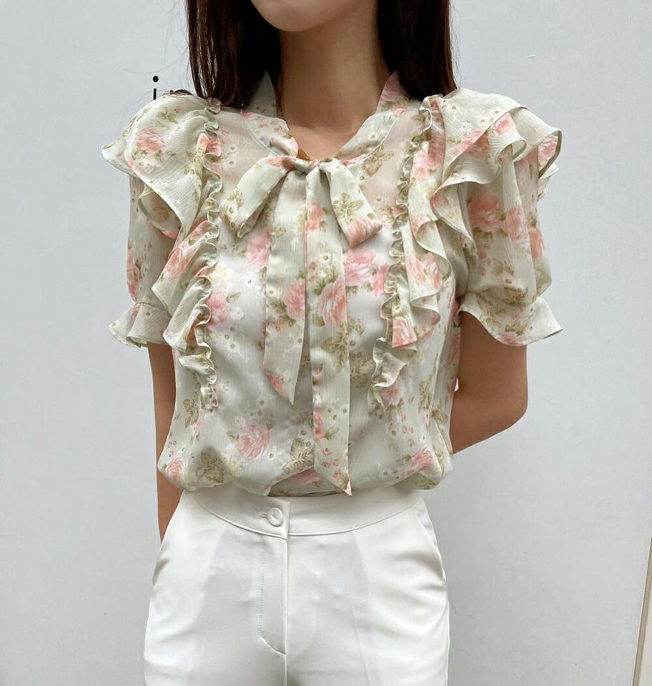花柄フリルリボンブラウス・全4色・t66882 レディース 【bl】トップス ブラウス 半袖 ハーフスリーブ 二の腕カバー フリル 袖コン フェミニン 大人 かわいい 可愛い 花柄 レトロ ボウタイ 黄色 パステル 透け感 シアー パフ 夏 韓国ファッション