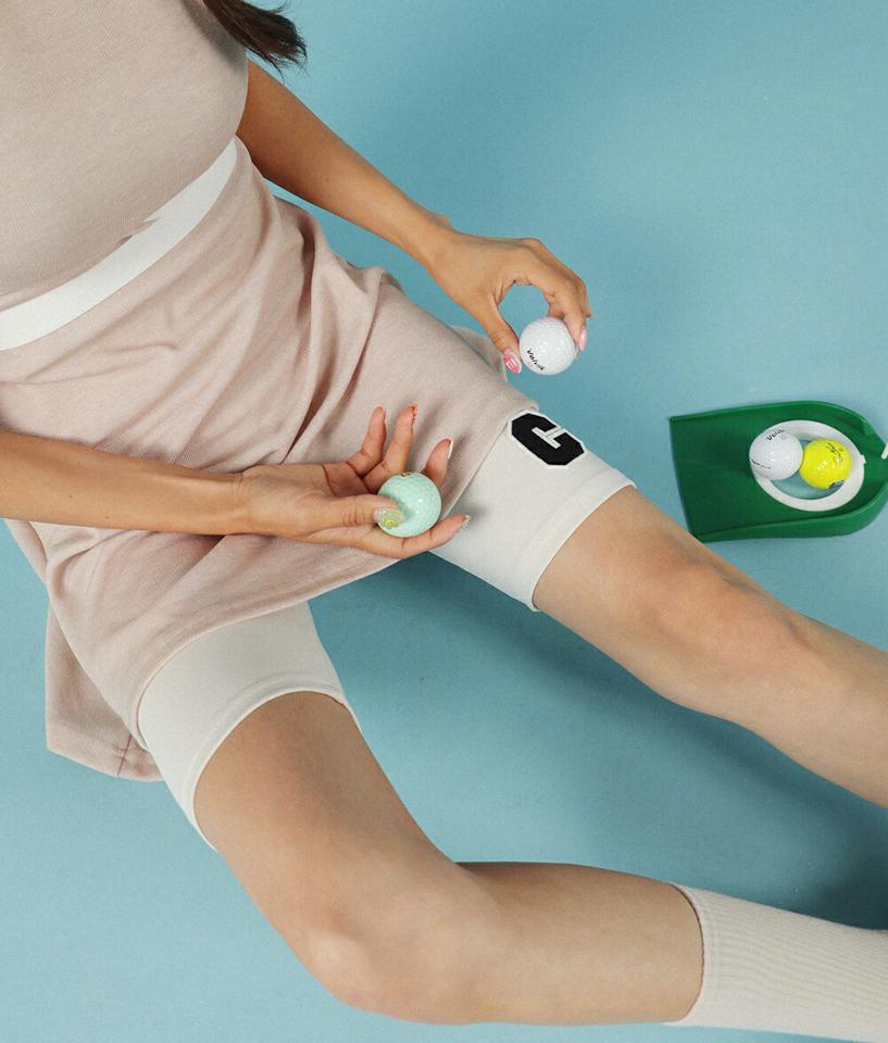 Cパッチショートレギンス・全2色・t02730 レディース 【pt】ボトムス レギンス パンツ ズボン ハーフレギンス ショート丈 ショートパンツ ロゴ シンプル イニシャル カジュアル ウエストゴム 春 夏 秋 韓国ファッション GOLFWEAR ゴルフウェア