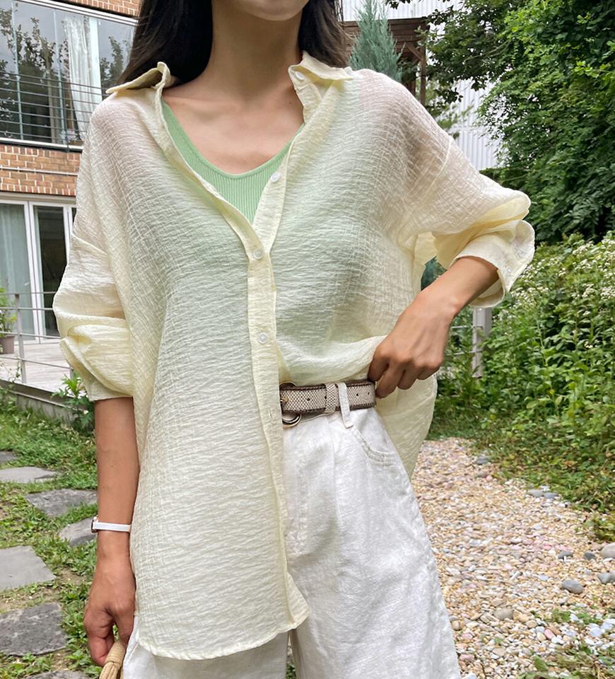 リンクルオーバーフィットシャツ・全5色・t01296 レディース 【bl】トップス シャツ 長袖 リンクル オーバーサイズ ゆったり ドロップショルダー 襟 単色 無地 シンプル カジュアル 透け感 シアー シースルー 黄色 大人 春 夏 韓国ファッション