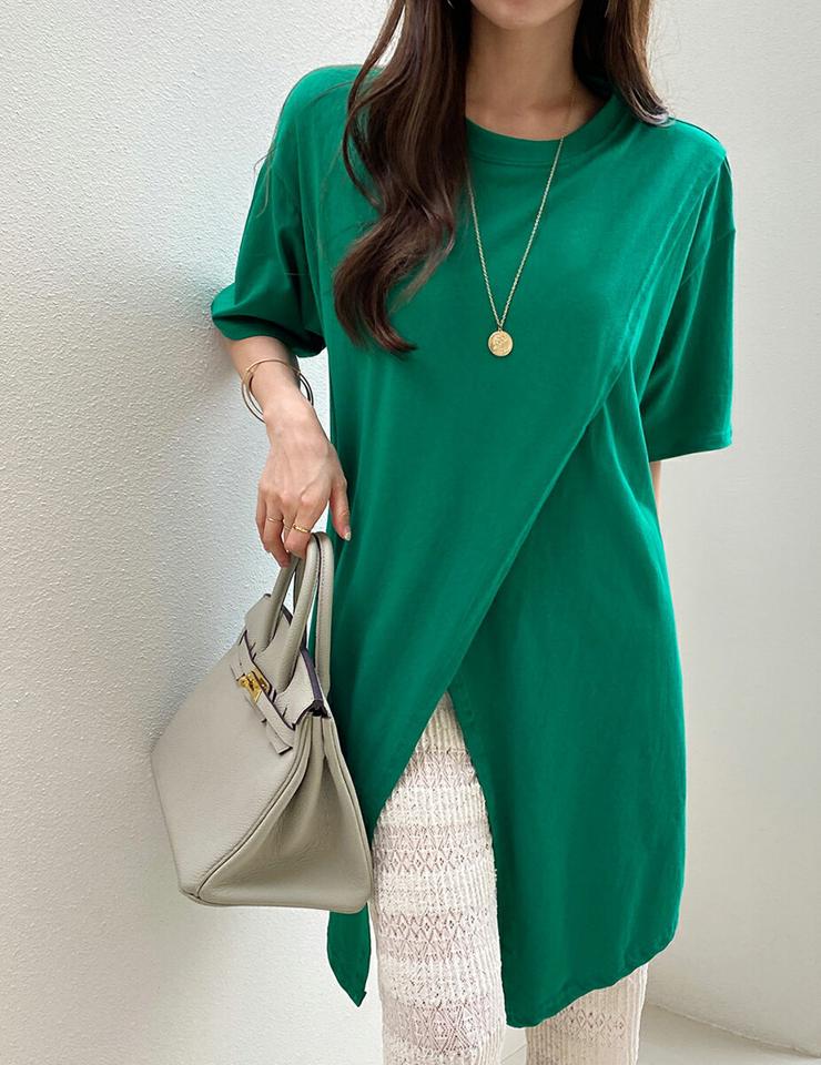 ダイアゴナルスリットロングTシャツ・全5色・b72637 レディース 【tops】トップス 半袖 Tシャツ 単色 無地 シンプル パステル ドロップショルダー ルーズ 楽ちん ラフ ロング丈 春 夏 カジュアル ピンク 緑 白 黒 韓国ファッション ハイホリHIHOLLI