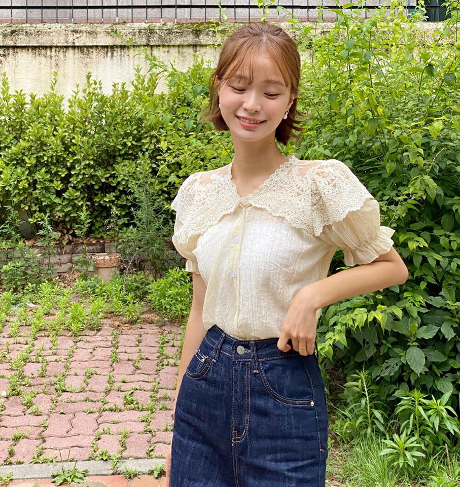 レースコントラストクロップドブラウス・全2色・b00933 レディース 【bl】トップス ブラウス 半袖 パフスリーブ フリル 袖コン クロップド丈 レース コントラスト 上品 きれいめ フェミニン かわいい 可愛い ピンク リンクル 夏 韓国ファッション