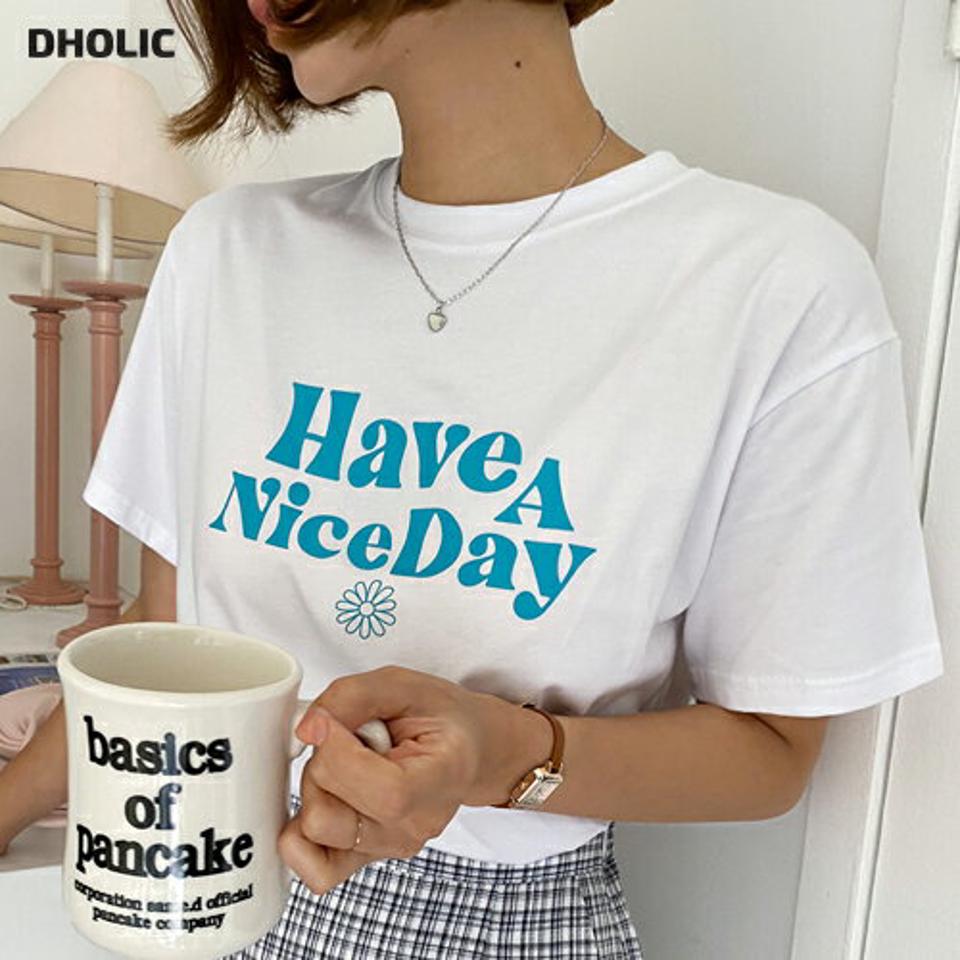 【10%OFF】Have A Nice DayレタリングTシャツ・全3色・t00907 レディース 【tops】トップス Tシャツ 半袖 ロゴ ロゴT レタリング 花柄 ラウンドネック シンプル カジュアル ラフ かわいい 可愛い 水色 モダール 韓スト 夏 韓国ファッション セール SALE
