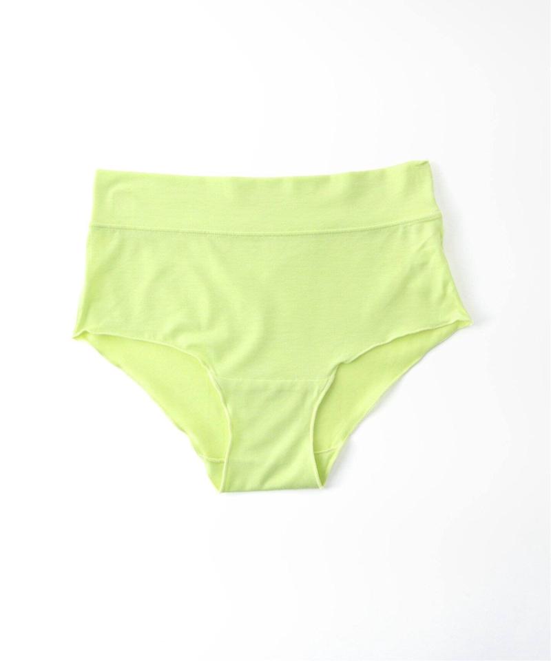 【MARCOMONDE / マルコモンド】 Lyicell Shorts ベッチュウカラー
