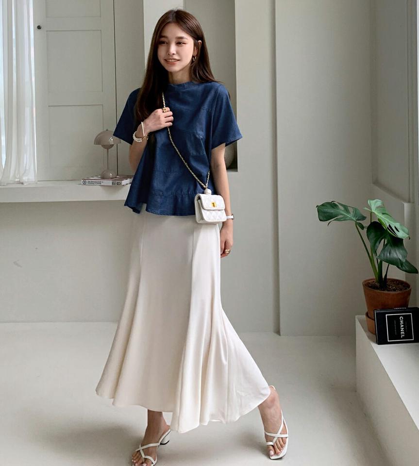 ステッチフレアデニムブラウス・全2色・b00823 レディース 【bl】ブラウス トップス 半袖 柄 模様 デニム フレア ステッチ お腹カバー ハーフネック 綿 コットン 春 夏 カジュアル フェミニン 青 ブルー 韓国ファッション ハイホリHIHOLLI