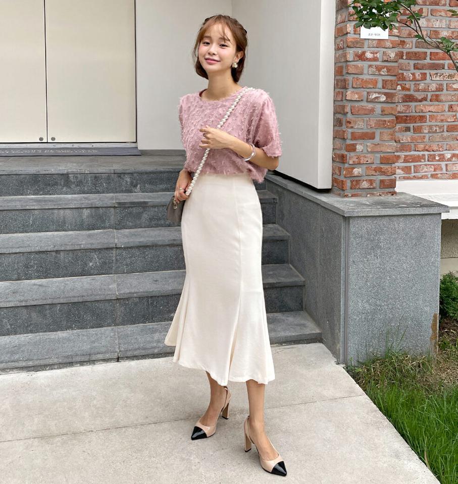 フェザー調シアーブラウス・全3色・t68006 レディース 【bl】トップス ブラウス 半袖 ハーフスリーブ シアー フェザー調 ユニーク テクスチャ— ラウンドネック シンプル パフスリーブ 可愛い かわいい 高級感 ピンク 夏 韓国ファッション