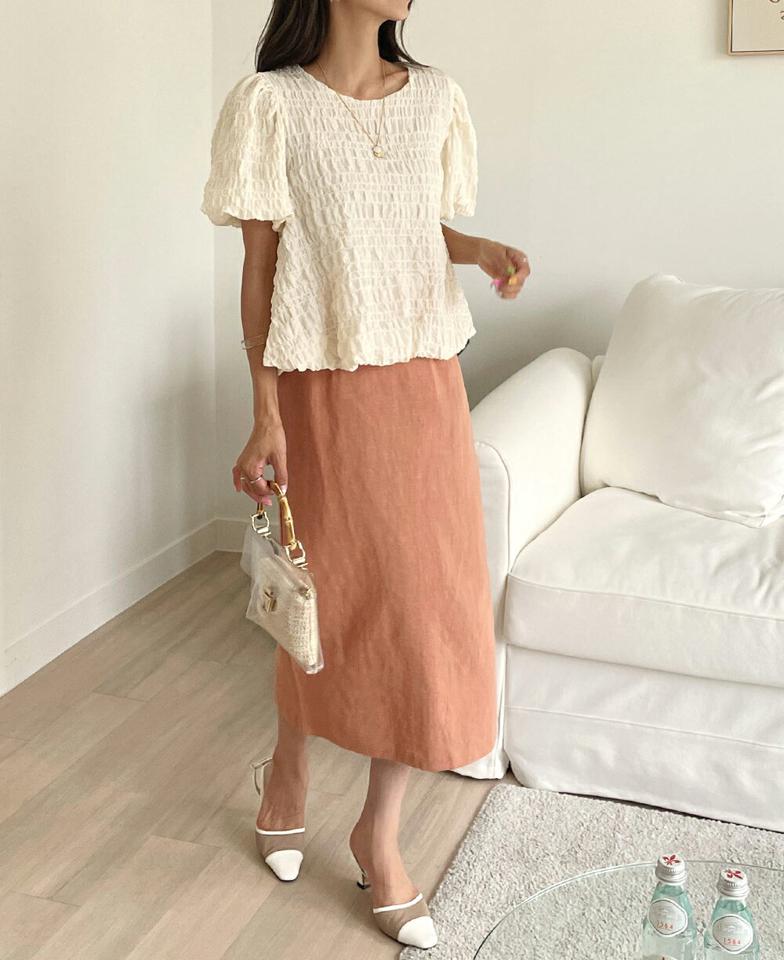 リンクルバルーンブラウス・全3色・t68007 レディース 【bl】トップス ブラウス 半袖 ハーフスリーブ バルーンスリーブ 袖コン リンクル エンボス 二の腕カバー ラウンドネック 単色 テクスチャー かわいい 可愛い パステル 夏 韓国ファッション