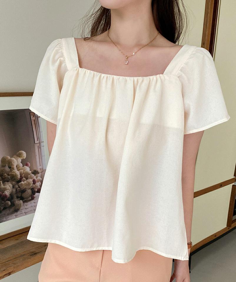 スクエアフレアスリーブブラウス・全3色・t67376 レディース 【bl】トップス ブラウス 半袖 スクエアネック デコルテ 鎖骨 フレアスリーブ 二の腕カバー フェミニン きれいめ 大人 上品 単色 無地 シンプル 夏 韓国ファッション