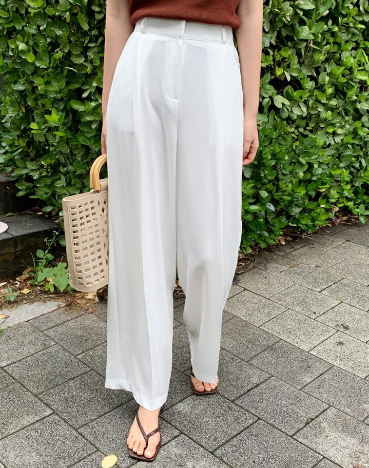 ハイウエストワイドスラックス・全3色・t67367 レディース 【pt】スラックス パンツ ズボン ワイド ハイウエスト 単色 無地 シンプル ベーシック 大人 オフィスカジュアル ダーツ フルレングス タック ロングパンツ 春 夏 韓国ファッション