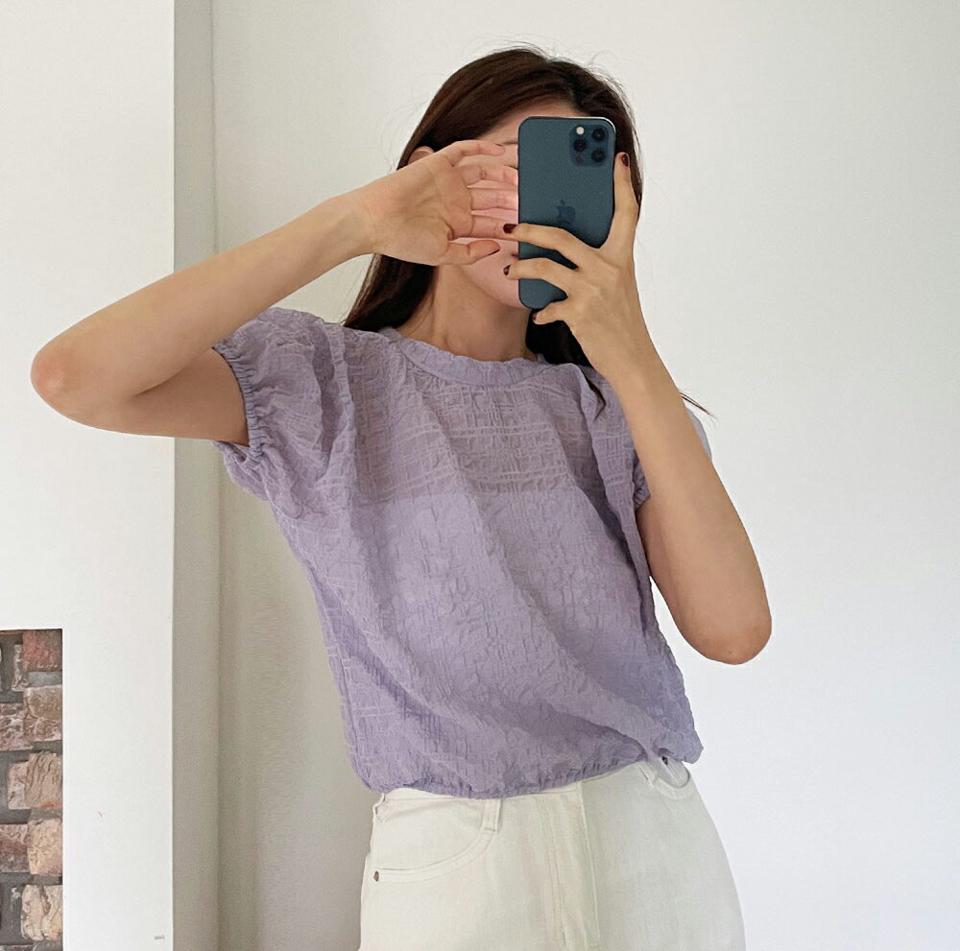 エンボスフレンチスリーブブラウス・全4色・t66913 レディース 【bl】トップス ブラウス 半袖 エンボス フレンチスリーブ ショートスリーブ 透け感 シアー シースルー ラウンドネック 大人 かわいい 夏 韓国ファッション