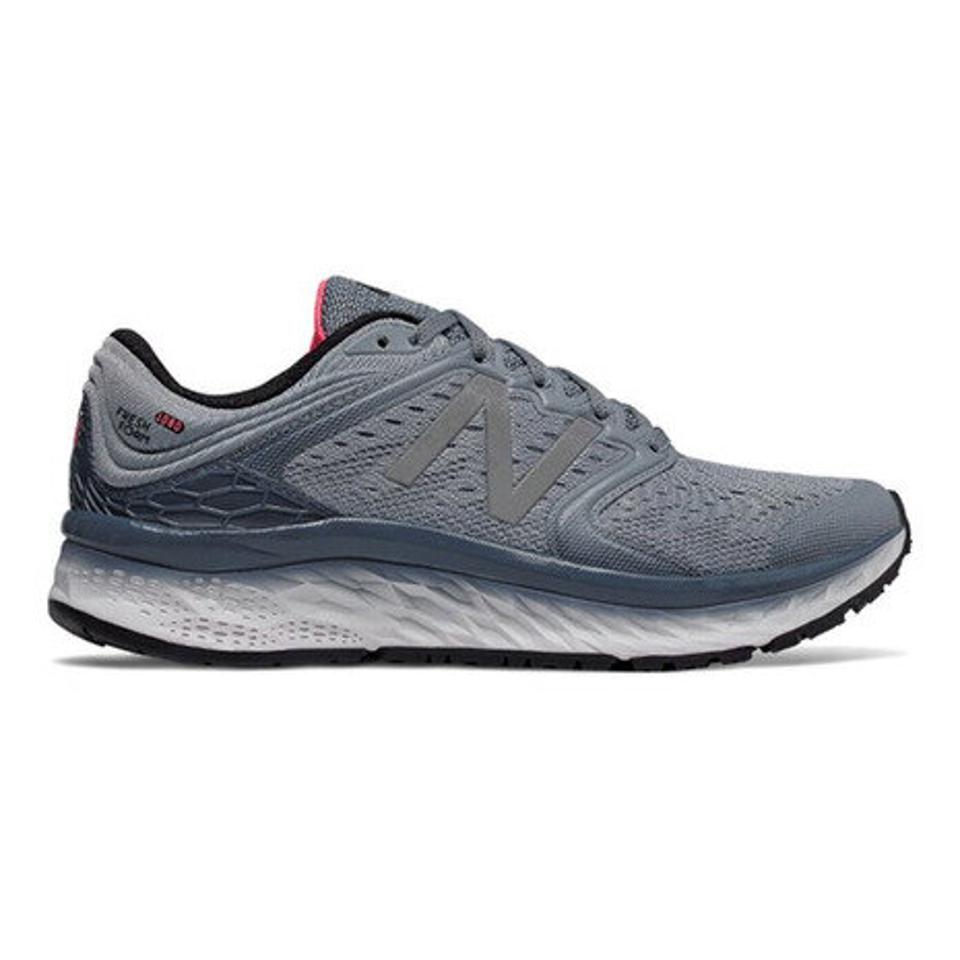 ニューバランス（new balance） ランニングシューズ グレー W1080GW8B ジョギングシューズ レディース 靴 シューズ （レディース）
