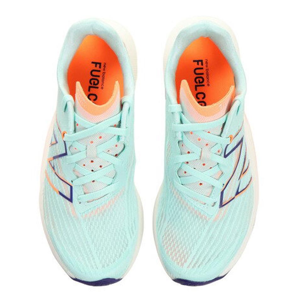 【ランニング対象品購入&エントリーでP10倍！7/19〜26】ニューバランス（new balance） ランニングシューズ ミント FuelCell REBEL W WFCXLP2B ジョギングシューズ マラソン レディース 靴 シューズ （レディース）