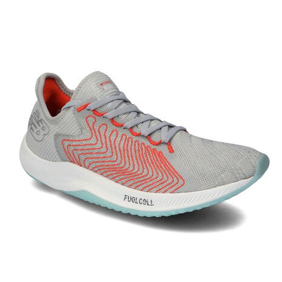 ニューバランス（new balance）（レディース）ランニングシューズ グレー FuelCell REBEL SC WFCXSCB ジョギングシューズ マラソン レディース 靴 シューズ