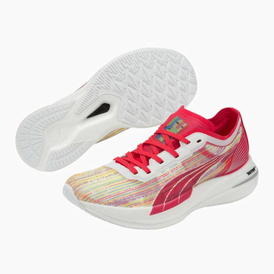 プーマ（PUMA）（レディース）ランニングシューズ ディヴィエイト ニトロ エリート スペクトラ キズナ ホワイト レッド 37665901 スニーカー 駅伝 マラソン
