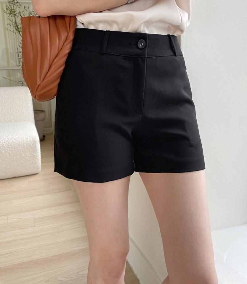 セミハイウエストショートパンツ・全3色・b72396 レディース 【pt】パンツ ショート丈 単色 無地 シンプル ハイウエスト 短パン カラーパンツ パステル ベルトループ 黄緑 ミント 春 夏 フェミニン かわいい 韓国ファッション ハイホリHIHOLLI