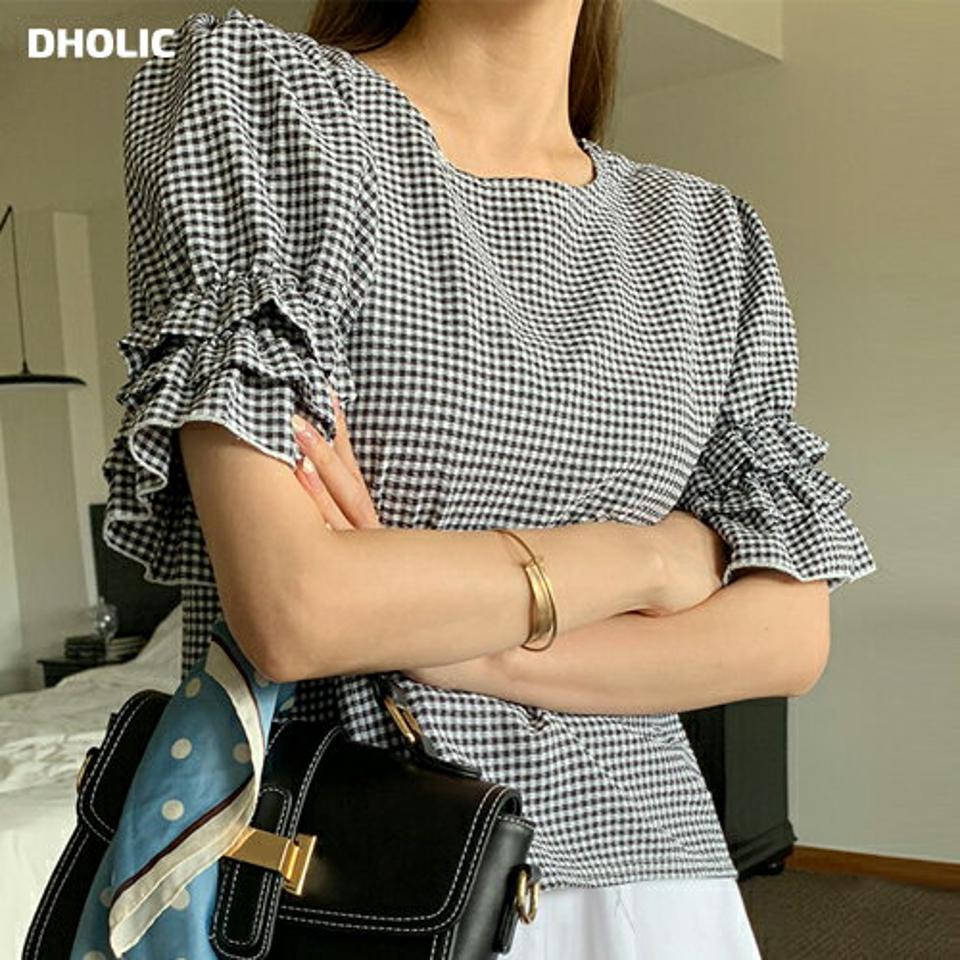 【10%OFF】チェックフリルパフブラウス・全3色・t72672 レディース 【bl】ブラウス トップス 半袖 柄 模様 チェック ギンガムチェック フリル パフスリーブ パフ袖 二の腕カバー 春 夏 ガーリー モノトーン 白 黒 韓国ファッション ハイホリHIHOLLI セール SALE
